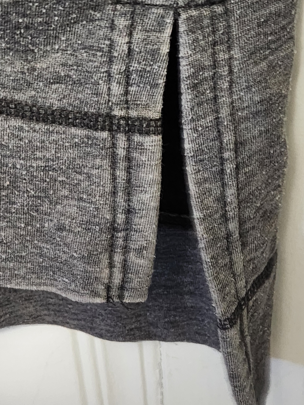 Doe & Rae Gray Cold-Shoulder Sweatshirt - Picture 5 of 8